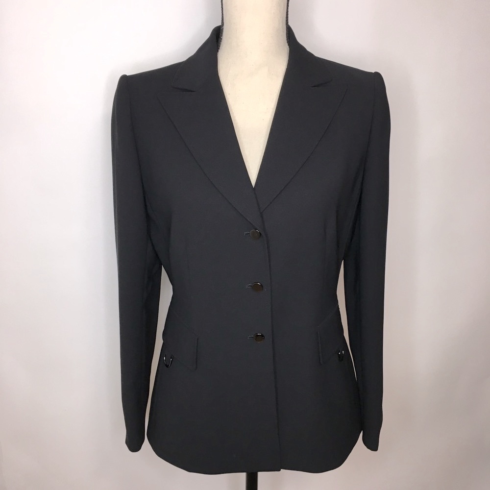 Tahari By Arthur S. Levin Black 3 Button Blazer Jacket